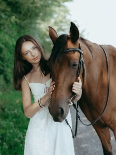 [LIFESTYLE] 

Noémie & Kiméa, beauté et complicité 🤎 

.
.
.
.
#lifestylephotographer #photographelifestyle #seanceequestre #photographeequestrelille #seancephotocheval #seancephotolille