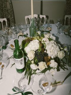 Some Bertille & Thomas’ détails 🫶🏻
@chloecrignon_artistebeaute @lauresalon @mapetiterobeblanche @keitel.france @loveandlifeevents @aupanierfleuri62 @loalabouche5 @romaindoliger.dj @reveriesetboislocation @pause.video
#photographelille #weddingphotographer #photographemariage